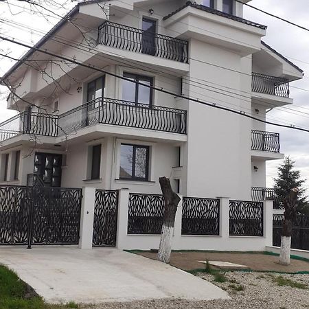 Casa Leahu Bed & Breakfast Băile 1. Mai Eksteriør bilde